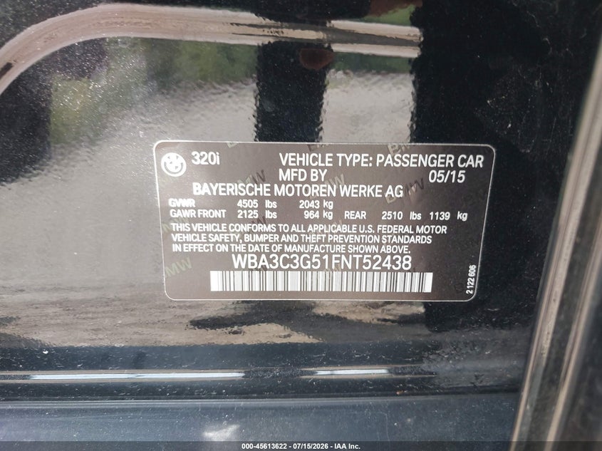 2015 BMW 3er VIN WBA3C3G51FNT52438 IAAI salvage auction — RIGHT REAR, Salvage Title, sold $2,175 on 2026-08-04 (photo 9)