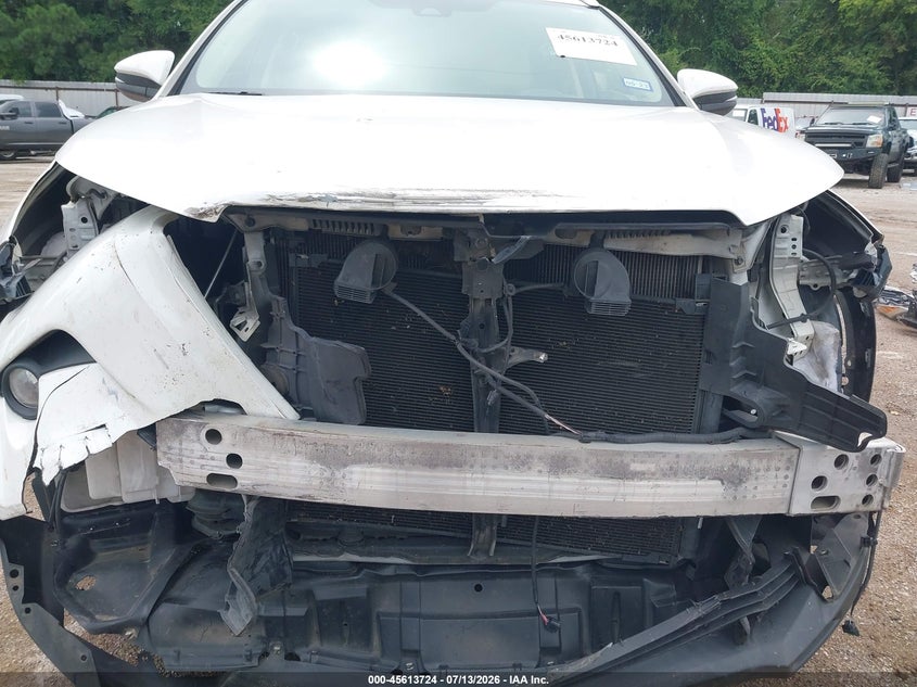 2017 Toyota Highlander VIN 5TDKZRFHXHS187756 IAAI salvage auction — NORMAL WEAR, Clear (Arkansas), sold $4,850 on 2026-07-23 (photo 6)