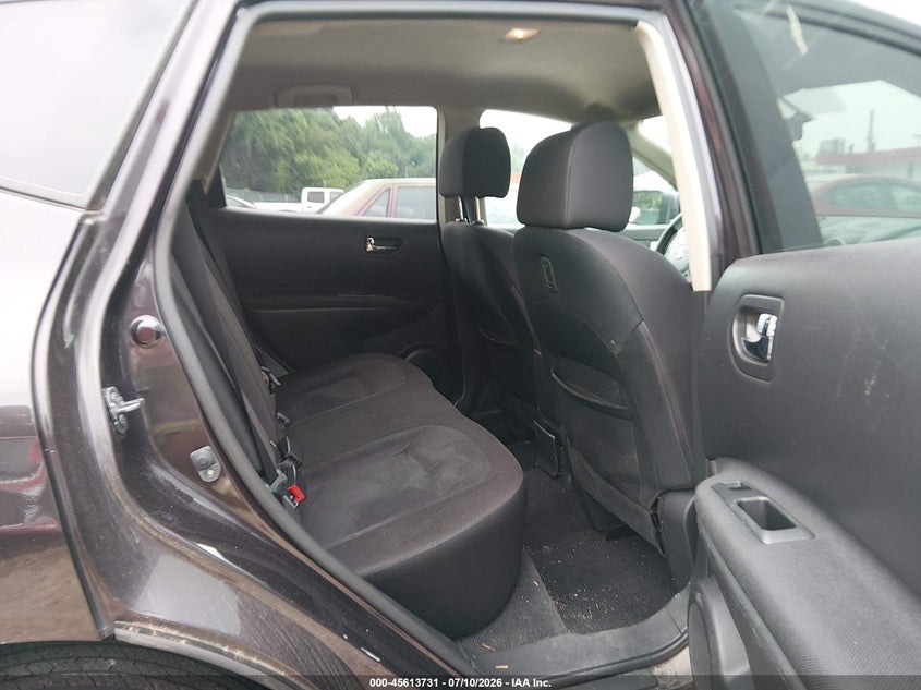 2015 Nissan Rogue VIN JN8AS5MV1FW765343 IAAI salvage auction — NORMAL WEAR, Clear-Dealer Only (Maryland), sold $775 on 2026-07-30 (photo 8)