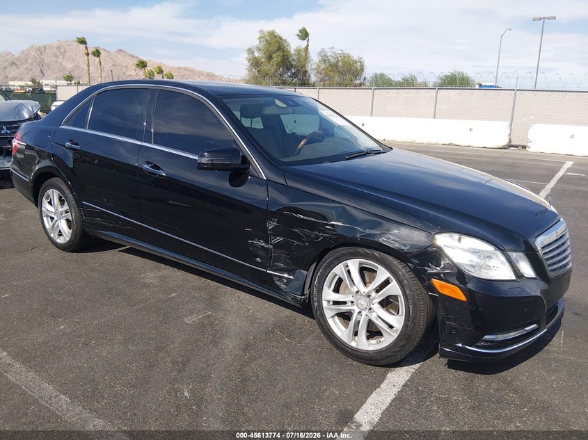2011 Mercedes-benz E-class VIN WDDHF5GB8BA469233 IAAI salvage auction — RIGHT SIDE, Salvage (Nevada), sold $1,100 on 2026-08-07 (photo 1)