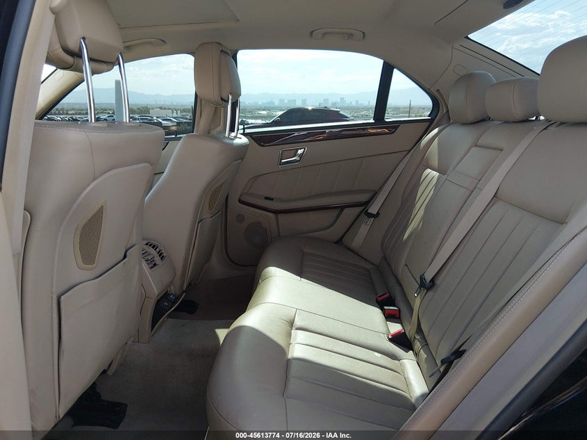 2011 Mercedes-benz E-class VIN WDDHF5GB8BA469233 IAAI salvage auction — RIGHT SIDE, Salvage (Nevada), sold $1,100 on 2026-08-07 (photo 8)