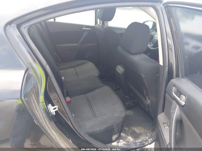 2012 Mazda 3 VIN JM1BL1UF2C1501927 IAAI salvage auction — NORMAL WEAR, Salvage Title, sold $225 on 2026-07-21 (photo 8)