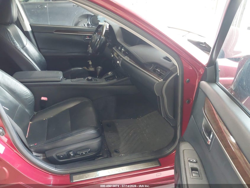 2013 Lexus ES VIN JTHBK1GG3D2043543 IAAI salvage auction — FRONT END, Salvage Title, sold $50 on 2026-07-29 (photo 5)