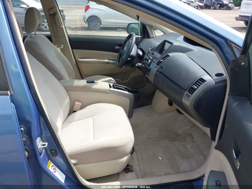 2004 Toyota Prius VIN JTDKB20U340026373 IAAI salvage auction — NORMAL WEAR, Original (Ohio), sold $275 on 2026-07-30 (photo 5)
