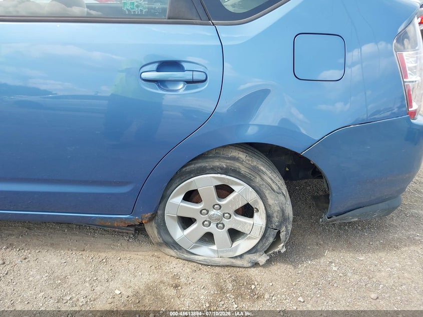 2004 Toyota Prius VIN JTDKB20U340026373 IAAI salvage auction — NORMAL WEAR, Original (Ohio), sold $275 on 2026-07-30 (photo 6)