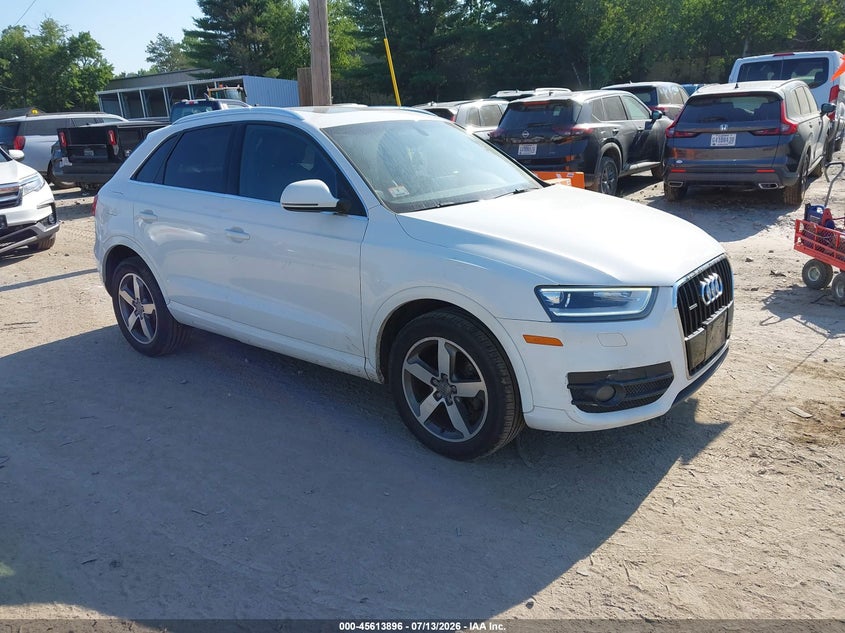 2015 Audi Q3 VIN WA1EFCFS9FR003718 IAAI salvage auction — NORMAL WEAR, Clear (Massachusetts), sold $800 on 2026-07-29 (photo 1)