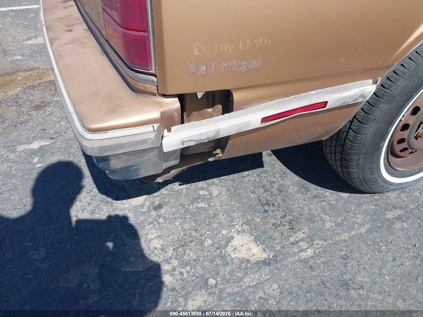 1989 Oldsmobile Delta 88 VIN 1G3HY54C7KH302628 IAAI salvage auction — NORMAL WEAR, Clear - Dealer Only (California), sold $200 on 2026-07-22 (photo 6)