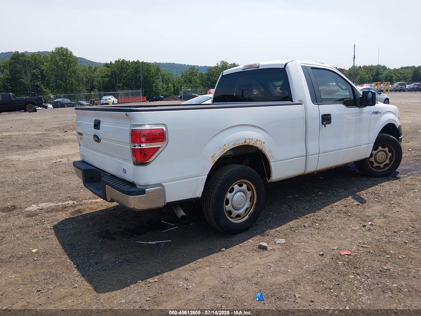 2010 Ford F-150 VIN 1FTMF1CW2AKB05313 IAAI salvage auction — NORMAL WEAR, Clear (New Jersey), sold $225 on 2026-07-23 (photo 4)