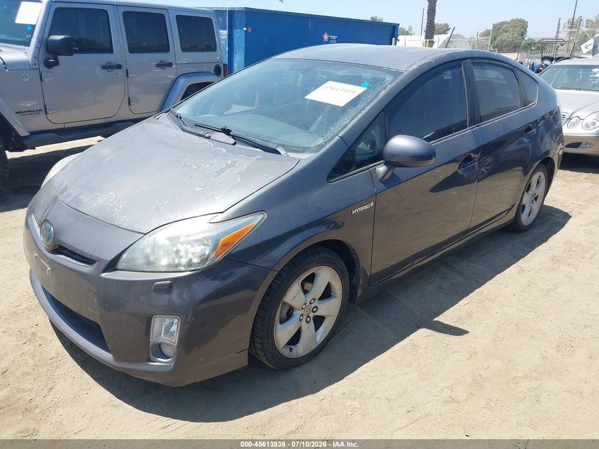 2010 Toyota Prius v VIN JTDKN3DU4A0220767 IAAI salvage auction — NORMAL WEAR, Clear - Dealer Only (California), sold $2,150 on 2026-07-15 (photo 2)