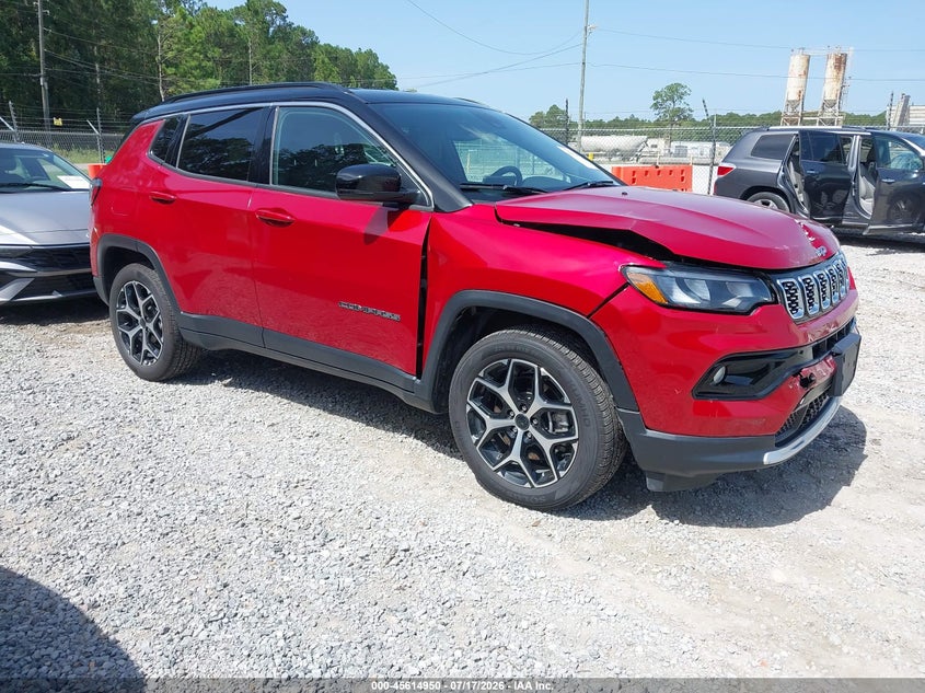 2025 Jeep Compass VIN 3C4NJDCN2ST605905 IAAI salvage auction — NORMAL WEAR, Salvage Title, sold $14,800 on 2026-07-22 (photo 1)