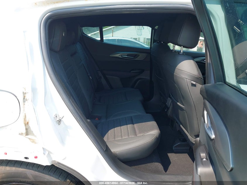 2023 Dodge Hornet VIN ZACNDFAN0P3A03077 IAAI salvage auction — FRONT & REAR, Salvage Title, sold $1,850 on 2026-08-17 (photo 8)