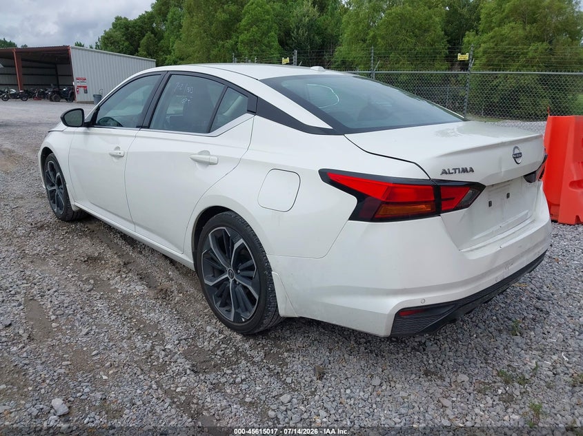 2025 Nissan Altima VIN 1N4BL4CV8SN357761 IAAI salvage auction — NORMAL WEAR, Salvage Title, sold $10,300 on 2026-07-19 (photo 3)