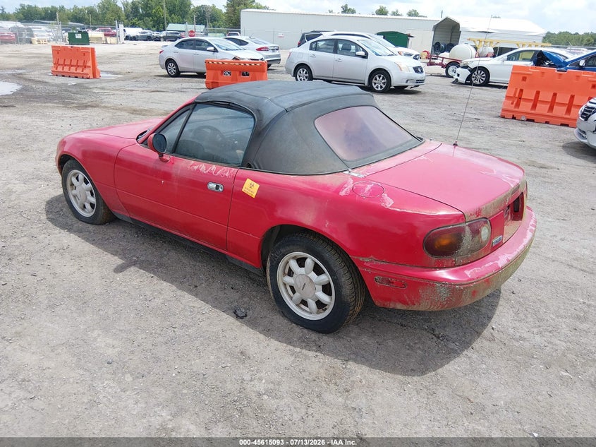 1990 Mazda Mx-5 miata VIN JM1NA3511L0101414 IAAI salvage auction — NORMAL WEAR, Clear (Virginia), sold $800 on 2026-07-31 (photo 3)