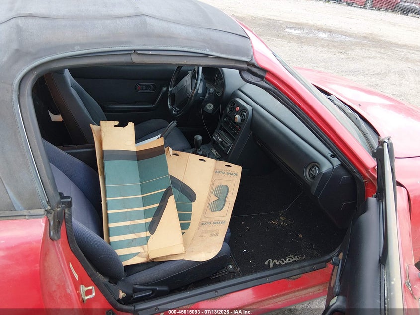 1990 Mazda Mx-5 miata VIN JM1NA3511L0101414 IAAI salvage auction — NORMAL WEAR, Clear (Virginia), sold $800 on 2026-07-31 (photo 5)