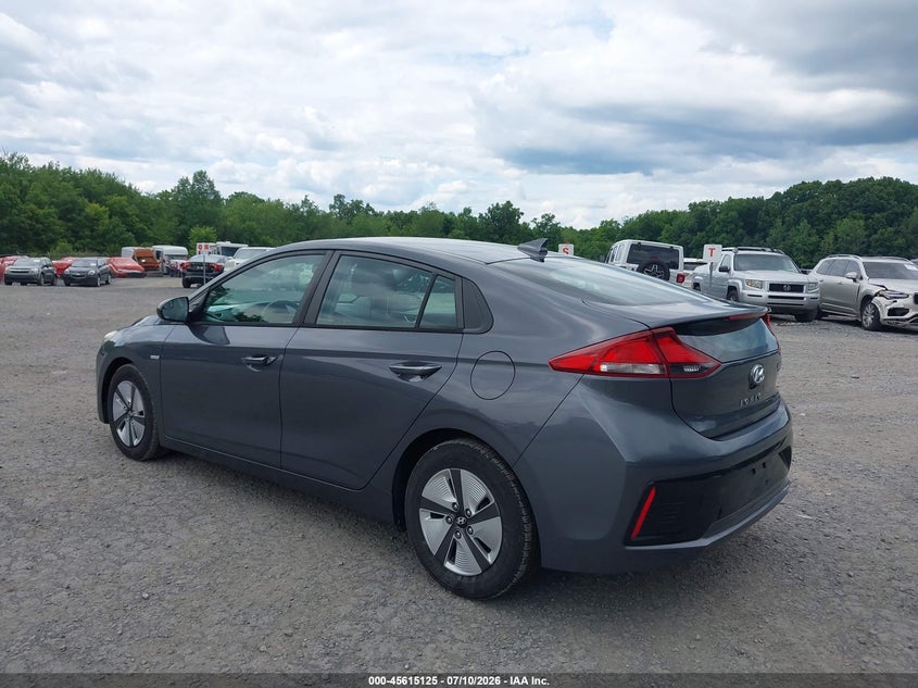2018 Hyundai Ioniq hybrid VIN KMHC65LC3JU100937 IAAI salvage auction — NORMAL WEAR, Sf97 (New York), sold $8,950 on 2026-07-23 (photo 3)