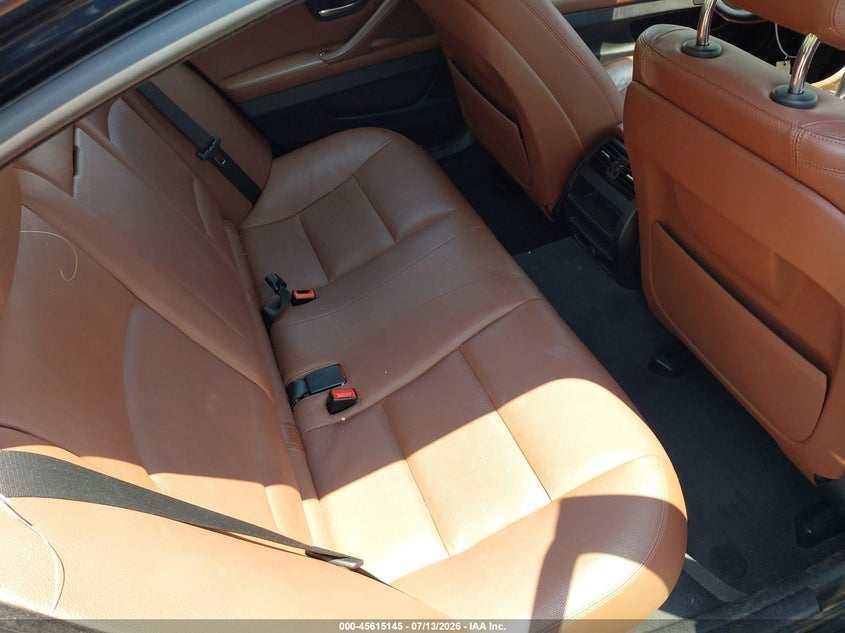 2015 BMW 5er VIN WBA5A7C59FD621884 IAAI salvage auction — FRONT END, Salvage Title, sold $2,300 on 2026-08-13 (photo 8)