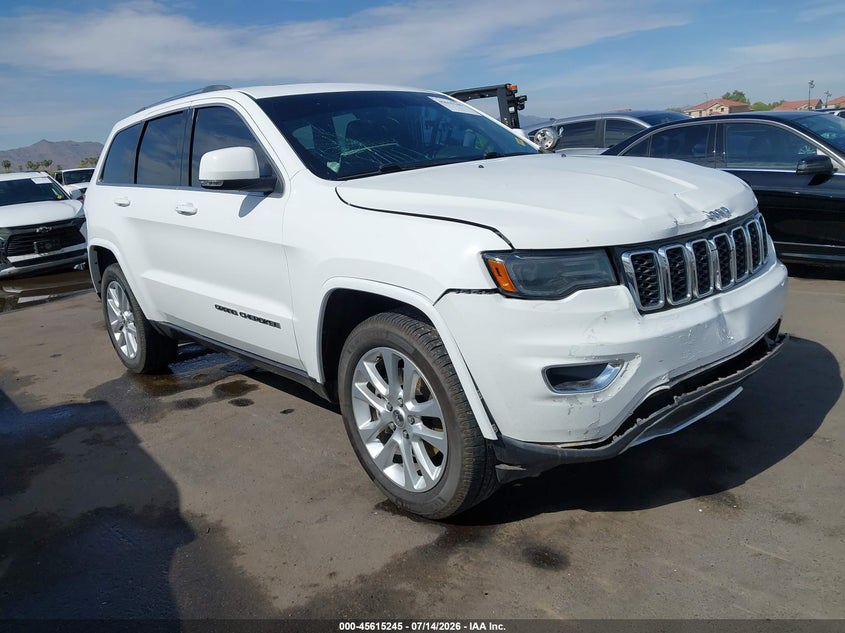 2018 Jeep Grand cherokee VIN 1C4RJFBT4JC204184 IAAI salvage auction — FRONT END, Salvage (Arizona), sold $5,900 on 2026-08-07 (photo 1)