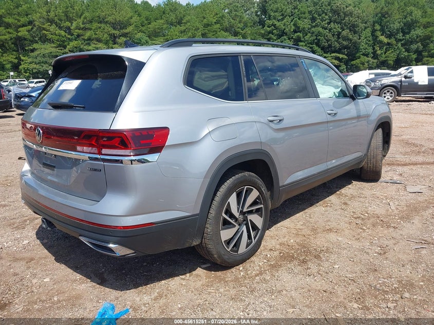 2026 Volkswagen Atlas VIN 1V2HN2CA9TC507890 IAAI salvage auction — LEFT SIDE, Enterprise Vehicles Clear Only (Florida), sold $16,625 on 2026-07-29 (photo 4)