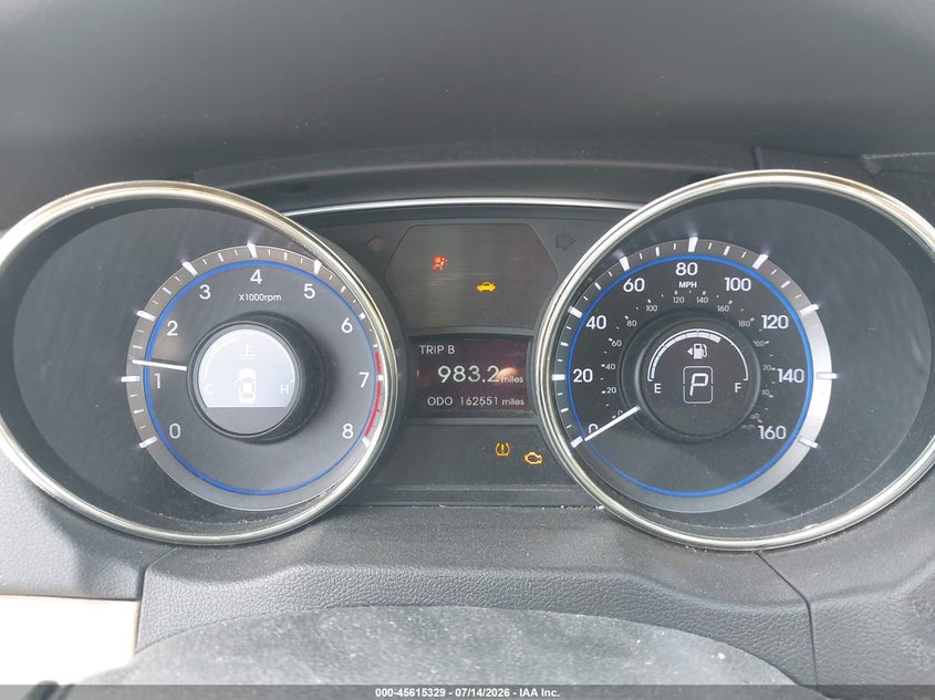 2011 Hyundai Sonata VIN 5NPEC4AB3BH306409 IAAI salvage auction — NORMAL WEAR, Clear (North Carolina), sold $1,100 on 2026-08-01 (photo 7)