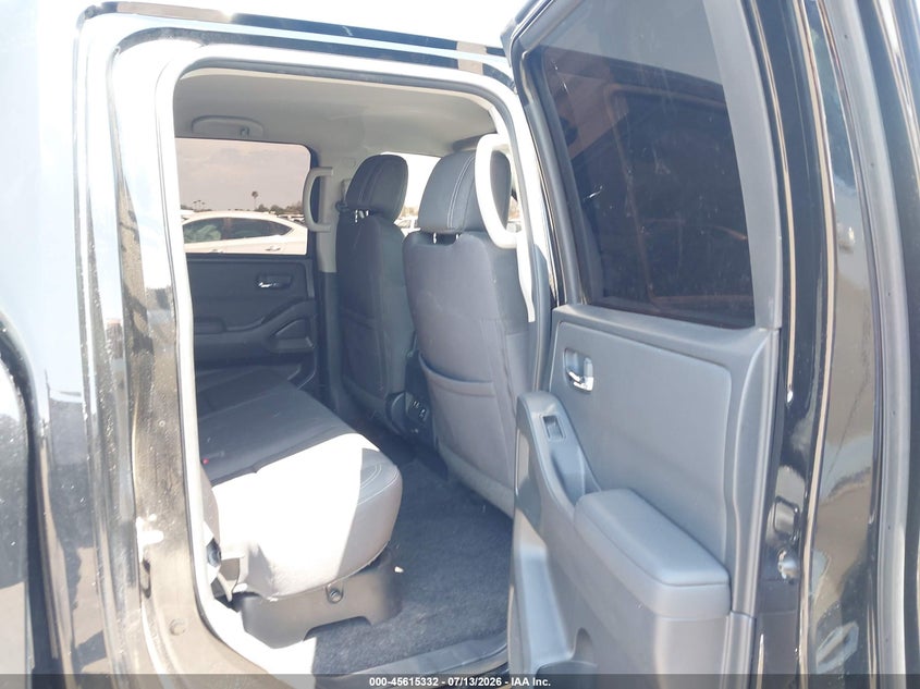 2022 Nissan Navara (frontier) VIN 1N6ED1EJ3NN676418 IAAI salvage auction — RIGHT REAR, Salvage Title, sold $7,600 on 2026-08-18 (photo 8)
