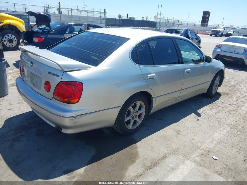 2002 Lexus Gs 300 VIN JT8BD69S520156458 IAAI salvage auction — NORMAL WEAR, Salvage Title - Dealer (California), sold $275 on 2026-07-22 (photo 4)