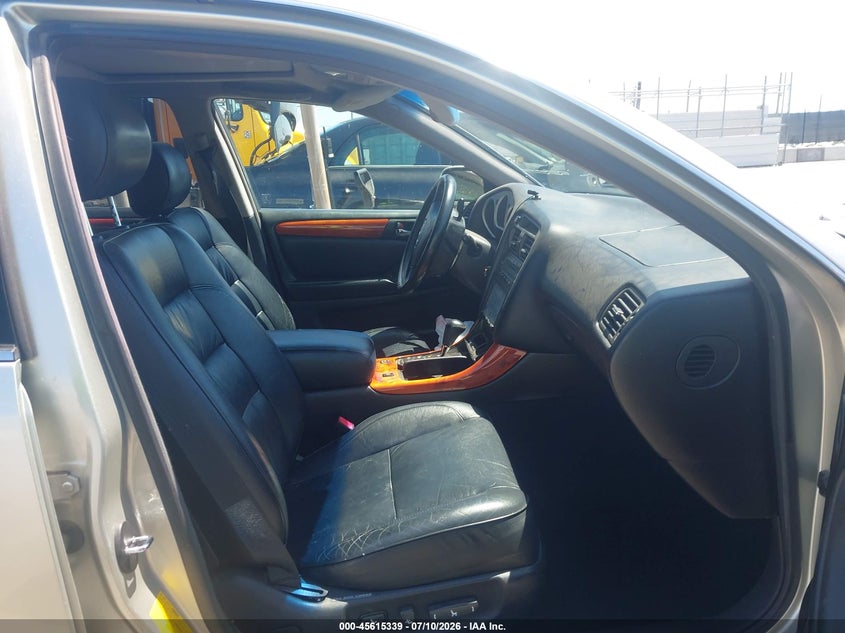 2002 Lexus Gs 300 VIN JT8BD69S520156458 IAAI salvage auction — NORMAL WEAR, Salvage Title - Dealer (California), sold $275 on 2026-07-22 (photo 5)