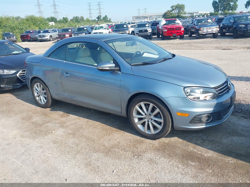 2015 Volkswagen Eos VIN WVWBW8AH3FV002525 IAAI salvage auction — NORMAL WEAR, Clear (Illinois), sold $1,625 on 2026-07-29 (photo 1)