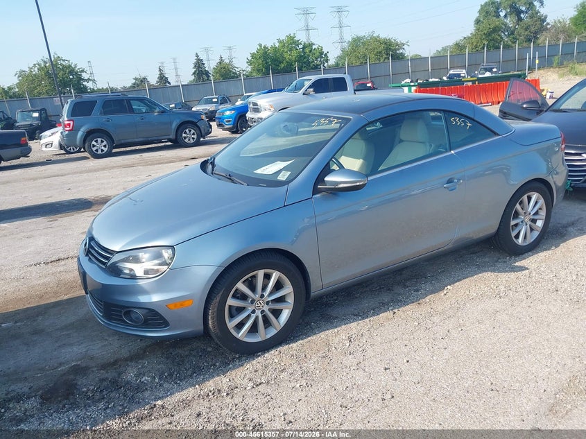 2015 Volkswagen Eos VIN WVWBW8AH3FV002525 IAAI salvage auction — NORMAL WEAR, Clear (Illinois), sold $1,625 on 2026-07-29 (photo 2)