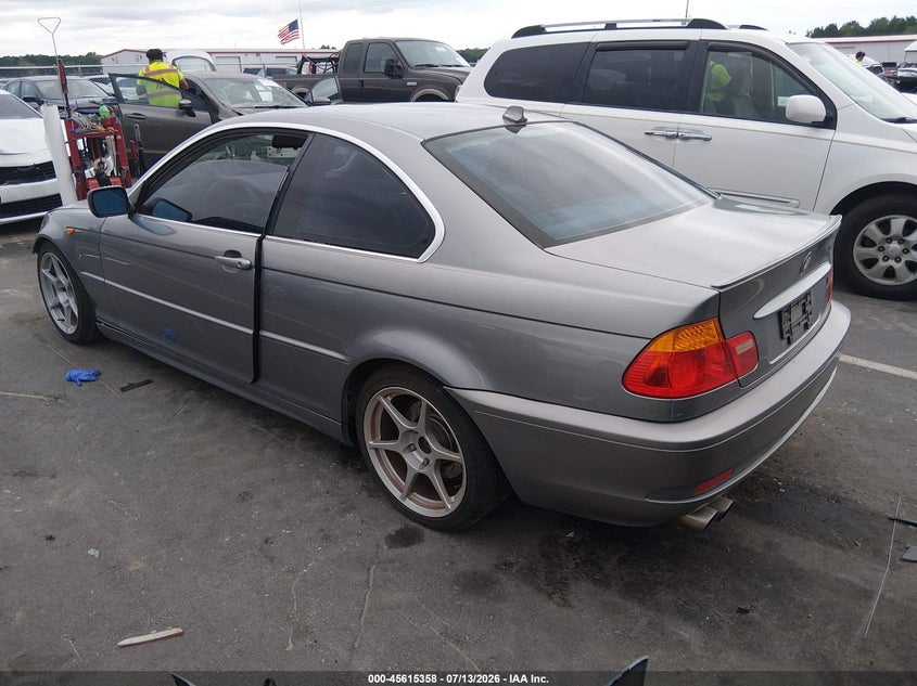 2004 BMW 3 series VIN WBABD33484JY96865 IAAI salvage auction — FRONT END, Salvage (North Carolina), sold $1,100 on 2026-08-01 (photo 3)