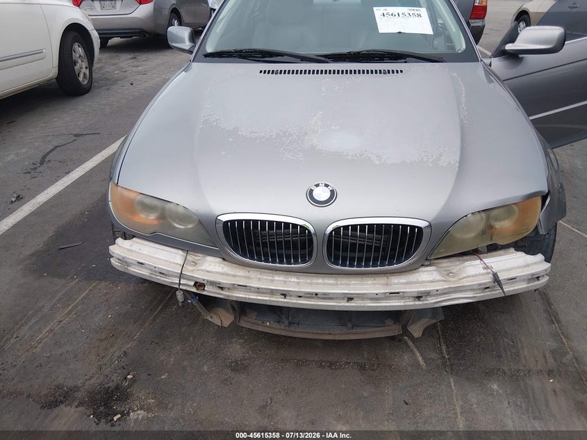 2004 BMW 3 series VIN WBABD33484JY96865 IAAI salvage auction — FRONT END, Salvage (North Carolina), sold $1,100 on 2026-08-01 (photo 6)
