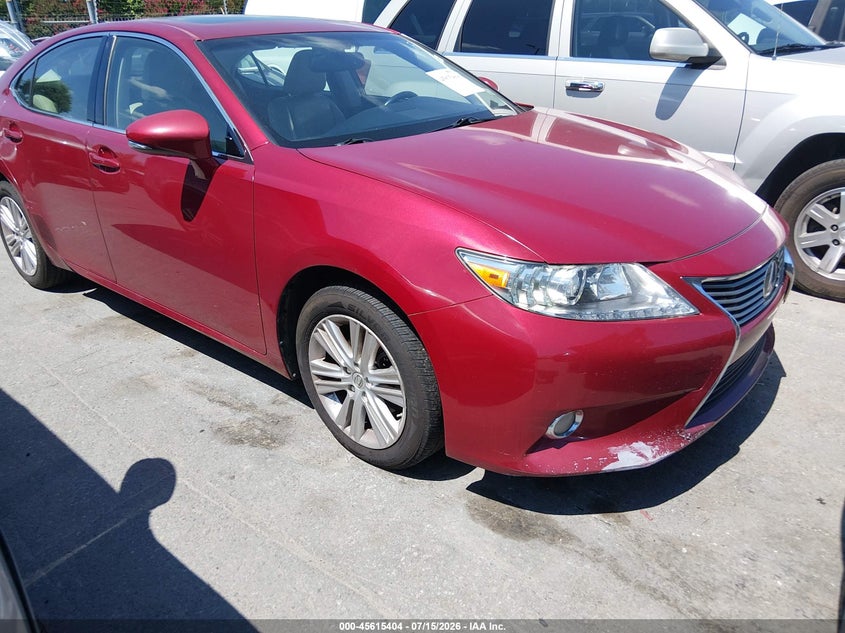 2014 Lexus ES VIN JTHBK1GG5E2149378 IAAI salvage auction — WATER/FLOOD, Salvage Title, sold $1,800 on 2026-07-31 (photo 1)