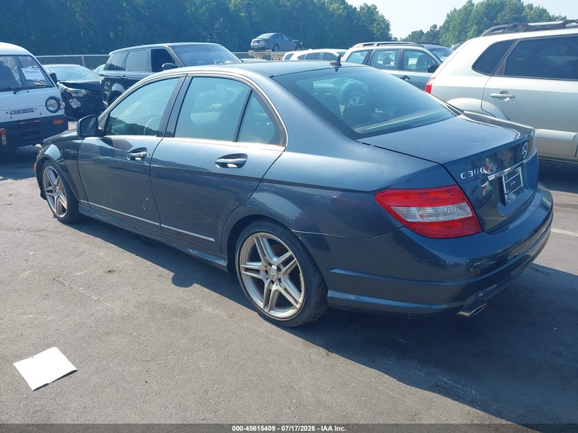 2009 Mercedes-benz C class VIN WDDGF54X19R055959 IAAI salvage auction — NORMAL WEAR, Clear (North Carolina), sold $200 on 2026-08-05 (photo 3)