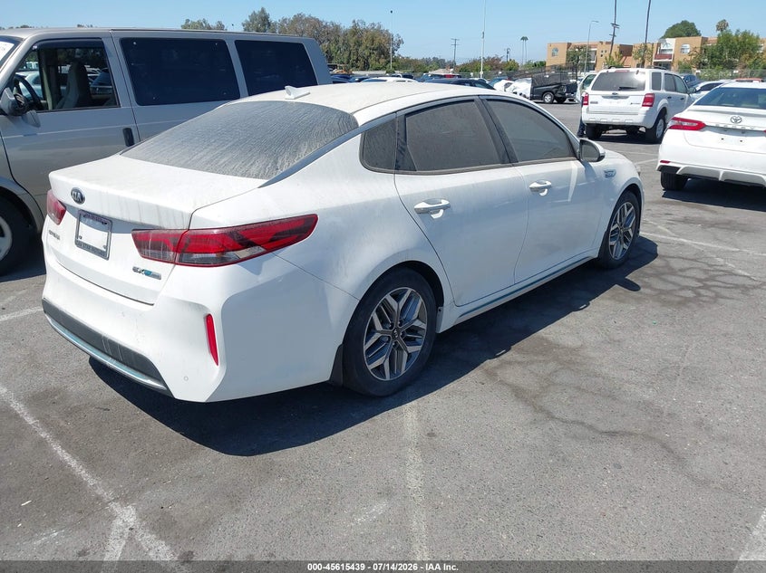 2020 Kia Optima hybrid VIN KNAGU4LE5L5045425 IAAI salvage auction — REAR END, Clear - Dealer Only (California), sold $3,100 on 2026-07-30 (photo 4)