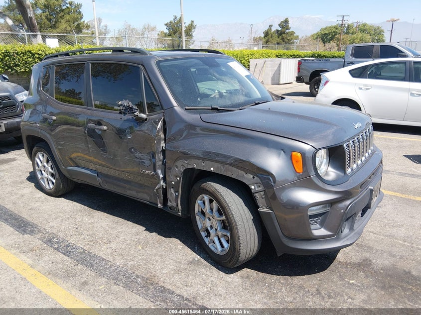 2020 Jeep Renegade VIN ZACNJAAB3LPL13564 IAAI salvage auction — SIDE, Salvage Title, sold $2,250 on 2026-08-17 (photo 1)