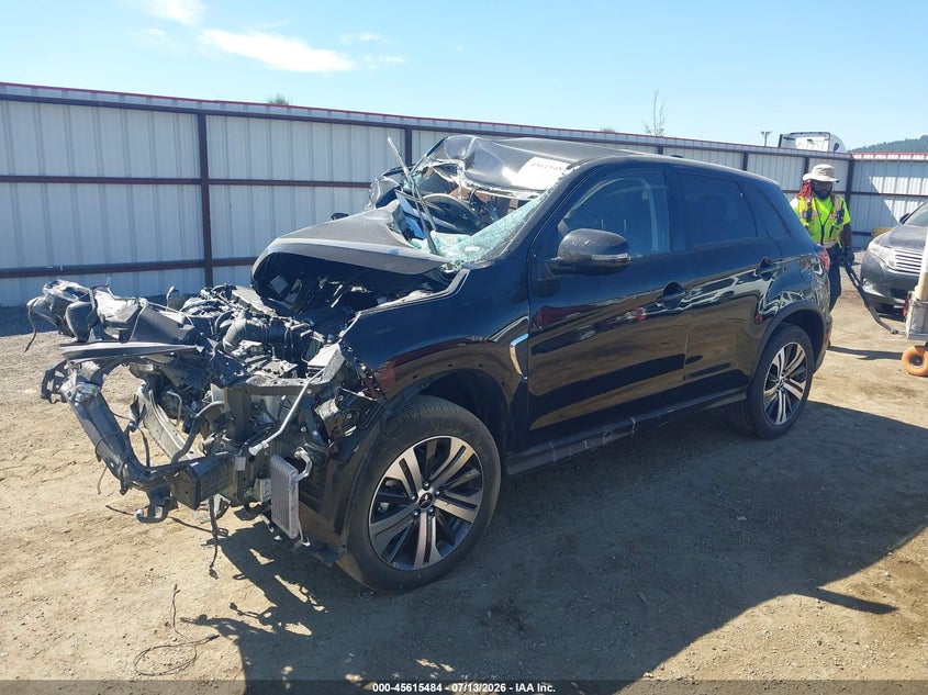 2026 Mitsubishi Outlander VIN JA4ARUAU8TU016831 IAAI salvage auction — ROLLOVER, Salvage Title, sold $425 on 2026-07-18 (photo 2)