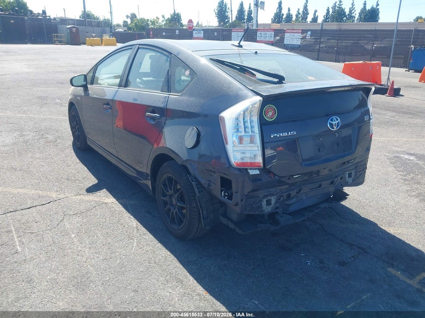 2011 Toyota Prius VIN JTDKN3DU4B0263071 IAAI salvage auction — REAR END, Salvage (California), sold $1,700 on 2026-07-27 (photo 3)