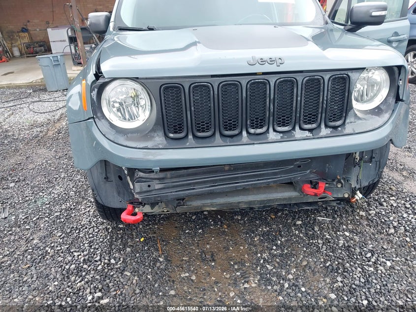 2017 Jeep Renegade VIN ZACCJBCBXHPE96854 IAAI salvage auction — FRONT END, Salvage Title, sold $2,050 on 2026-08-21 (photo 6)