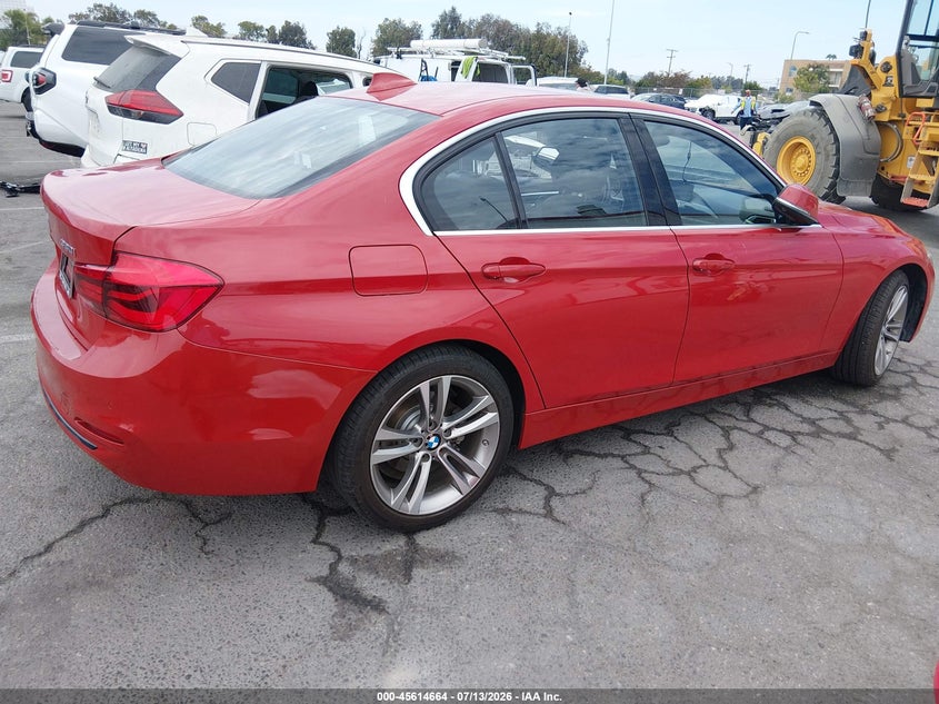 2017 BMW 3er VIN WBA8B9G32HNU52349 IAAI salvage auction — LEFT SIDE, Salvage (California), sold $4,400 on 2026-07-23 (photo 4)