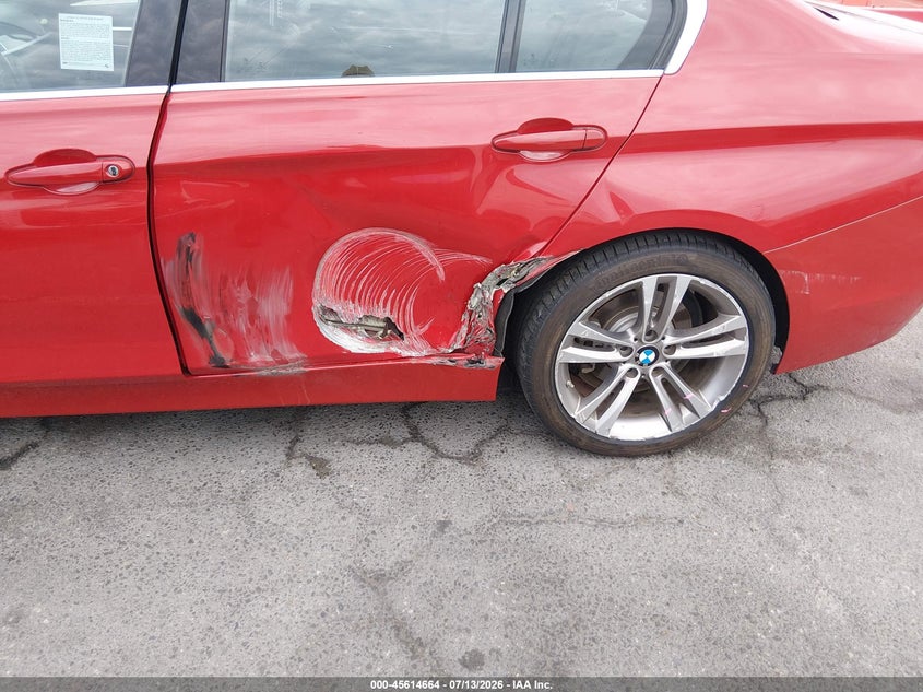 2017 BMW 3er VIN WBA8B9G32HNU52349 IAAI salvage auction — LEFT SIDE, Salvage (California), sold $4,400 on 2026-07-23 (photo 6)