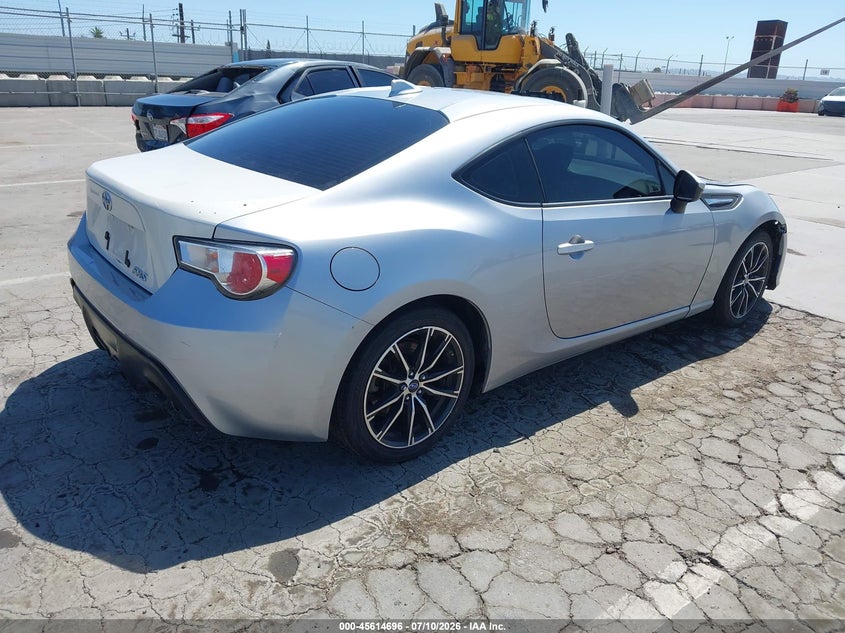 2017 Subaru Brz VIN JF1ZCAC16H8606396 IAAI salvage auction — NORMAL WEAR, Salvage Title, sold $750 on 2026-07-29 (photo 4)