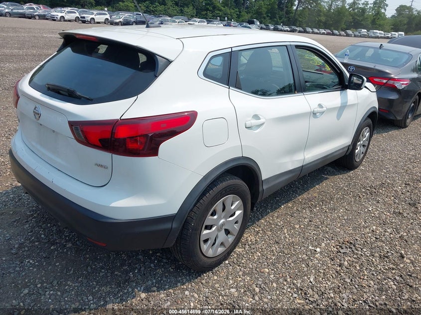 2018 Nissan Rogue VIN JN1BJ1CR0JW254024 IAAI salvage auction — SIDE, Salvage Title, sold $1,850 on 2026-07-28 (photo 4)