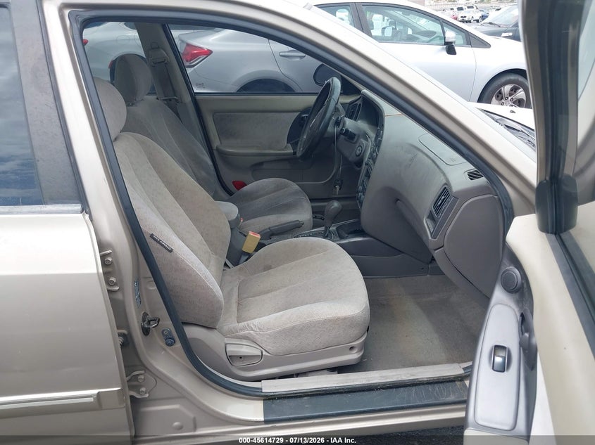 2006 Hyundai Elantra VIN KMHDN46D46U375035 IAAI salvage auction — NORMAL WEAR, Clear, sold $450 on 2026-07-17 (photo 5)