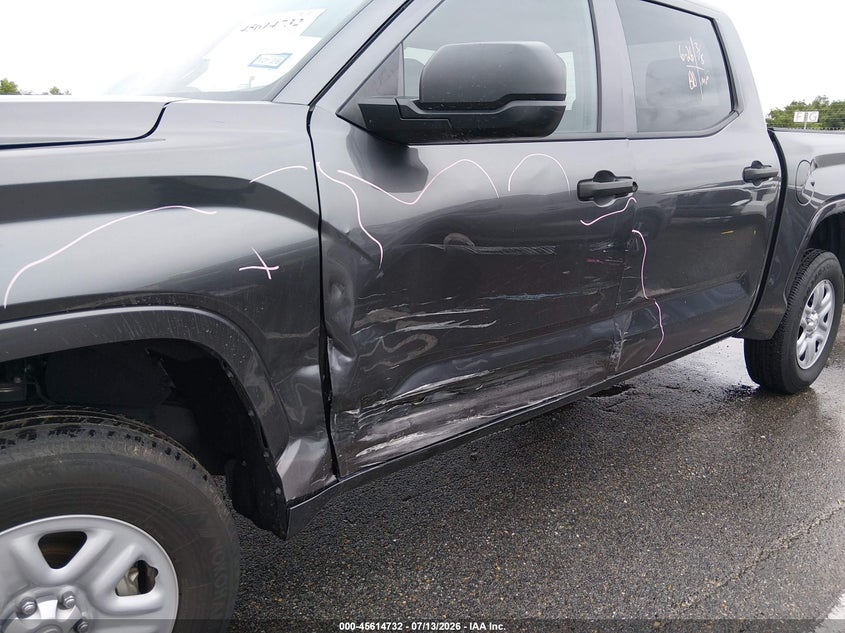 2025 Toyota Tundra VIN 5TFKB5DB1SX256878 IAAI salvage auction — LEFT SIDE, Salvage Title, sold $24,400 on 2026-07-29 (photo 6)