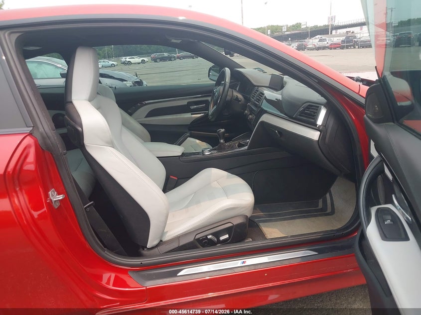 2018 BMW M4 VIN WBS4Y9C53JAC86844 IAAI salvage auction — WATER/FLOOD, Salvage Title, sold $16,400 on 2026-07-31 (photo 5)