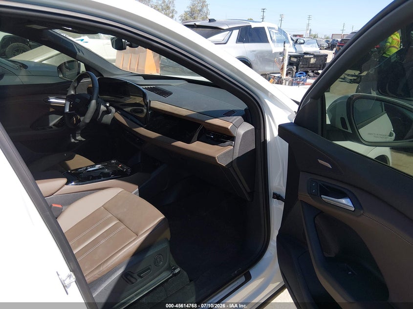 2025 Audi Q6 VIN WA124BGF1SA035012 IAAI salvage auction — LEFT FRONT, Wait Title, sold $13,500 on 2026-08-26 (photo 5)