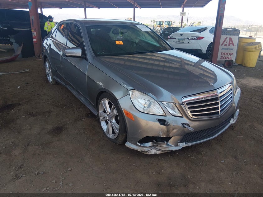 2013 Mercedes-benz E-klasse VIN WDDHF5KB3DA705894 IAAI salvage auction — LEFT SIDE, Salvage (Arizona), sold $250 on 2026-08-04 (photo 1)