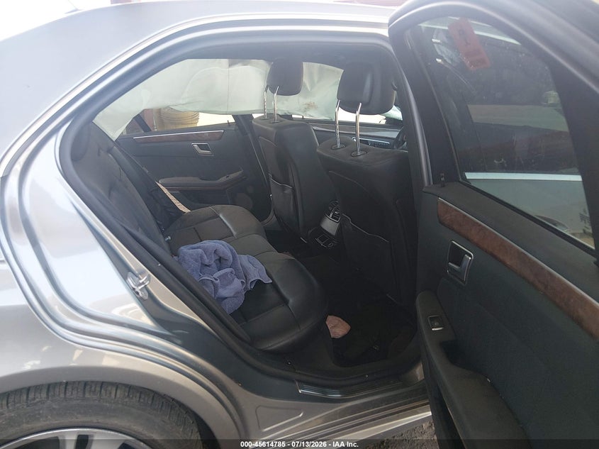 2013 Mercedes-benz E-klasse VIN WDDHF5KB3DA705894 IAAI salvage auction — LEFT SIDE, Salvage (Arizona), sold $250 on 2026-08-04 (photo 8)