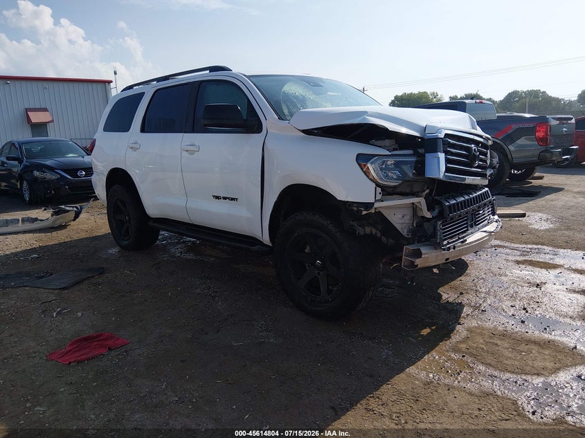 2018 Toyota Sequoia VIN 5TDBY5G13JS162975 IAAI salvage auction — FRONT END, Salvage (Kansas), sold $7,400 on 2026-08-14 (photo 1)