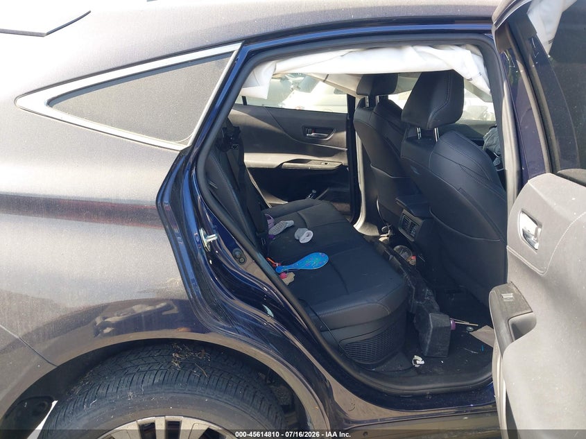 2024 Toyota Venza VIN JTEAAAAH9RJ179041 IAAI salvage auction — FRONT END, Clear (California), sold $4,250 on 2026-07-30 (photo 8)