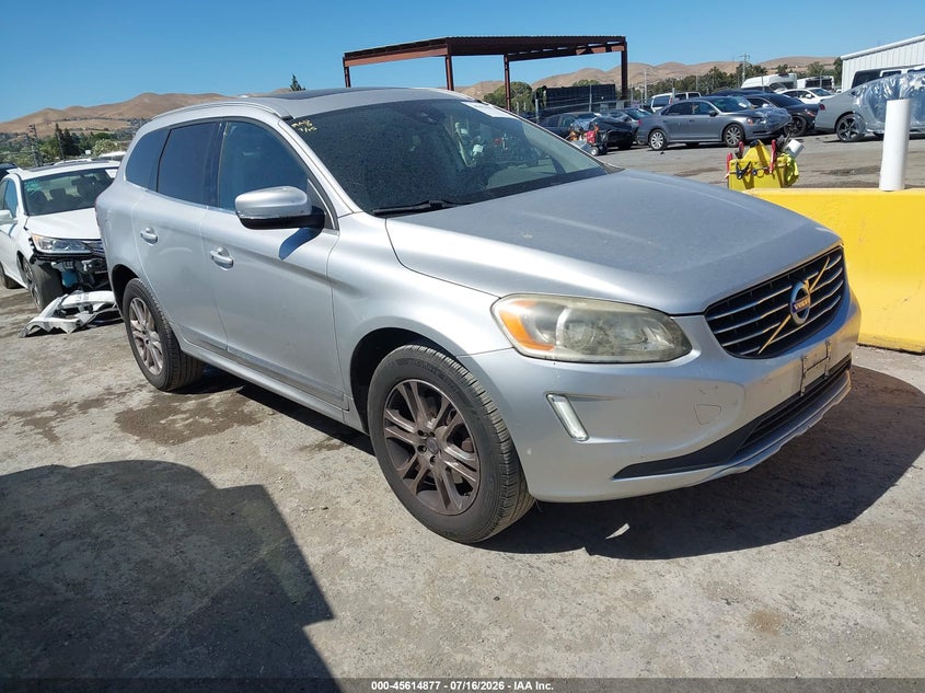 2015 Volvo Xc60 VIN YV426MDB6F2614877 IAAI salvage auction — NORMAL WEAR, Clear - Dealer Only (California), sold $500 on 2026-07-28 (photo 1)